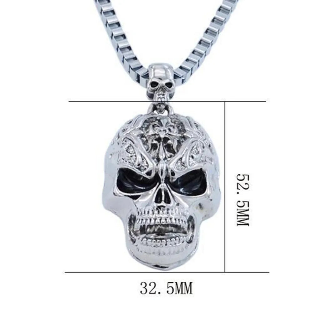 Vintage Hip Hop Evil Skull Necklace Metal Skull Pendant Collar Gothic Skull Chain Skull Fashion Men and Women Punk Style Jewelry